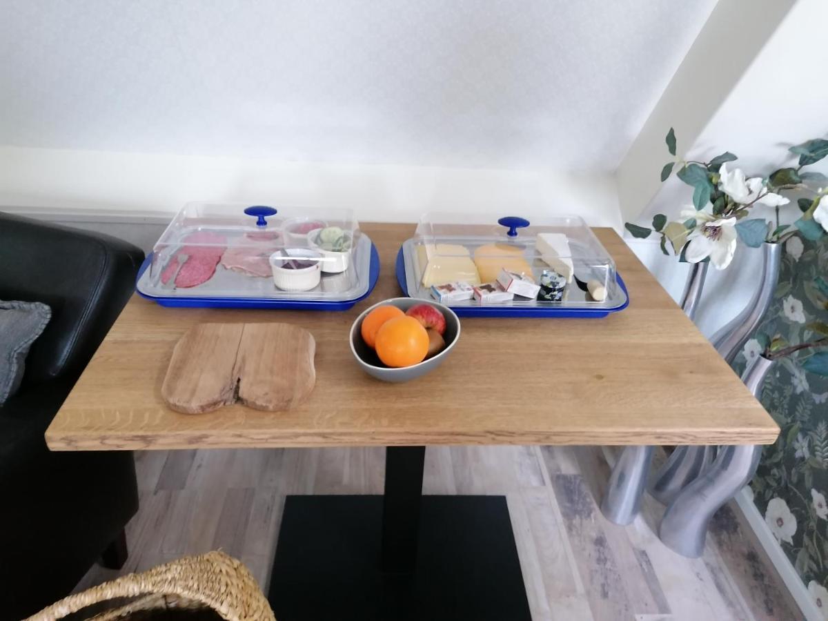 Bed and Breakfast Chez Bob Bovenkarspel Esterno foto