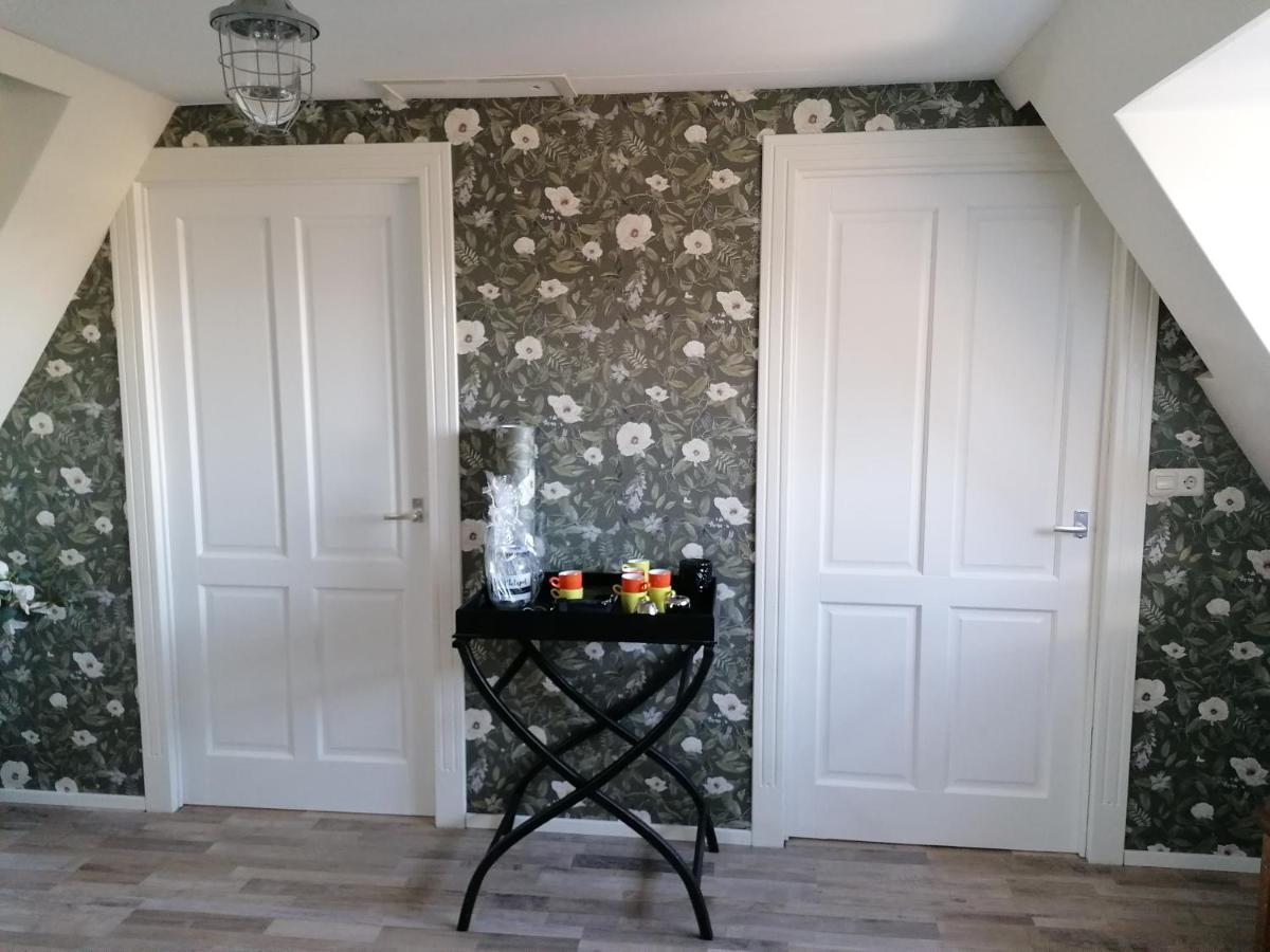 Bed and Breakfast Chez Bob Bovenkarspel Esterno foto