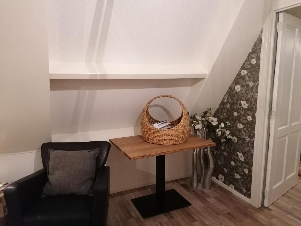 Bed and Breakfast Chez Bob Bovenkarspel Esterno foto